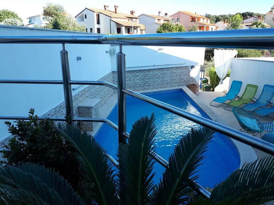 Apartments Villa Holiday Pula Exterior photo